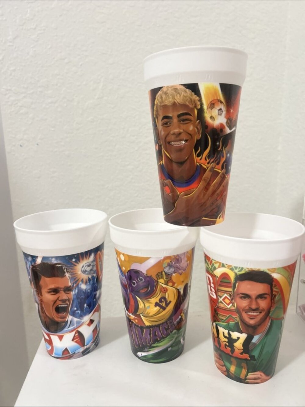 MCDONALDS 2026 FIFA WORLD CUP Rare Collectible Cups Set Of 4 (OPENED) - Picture 5 of 9